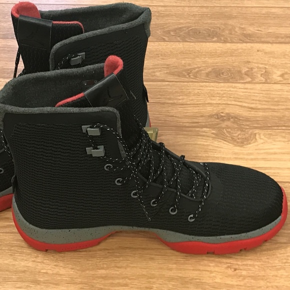 Nike Air Jordan Future Boot Bred Size US Men’s 12 - Picture 6 of 16